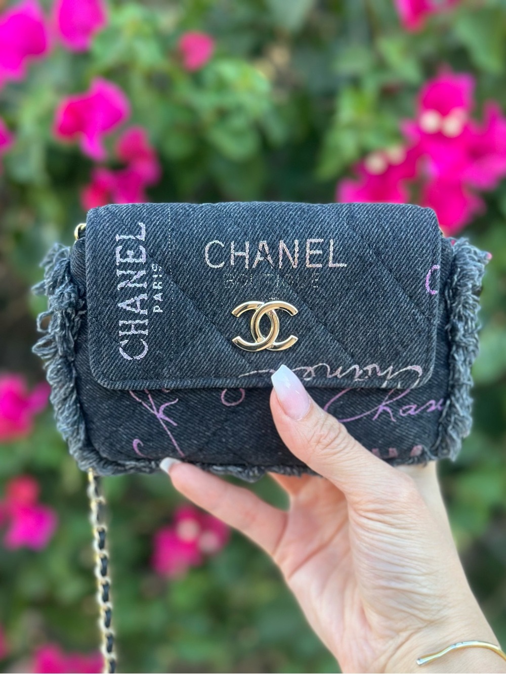 Auth CHANEL Mini Black Denim Fringe Printed Crossbody Bag Handbag a79 - Picture 2 of 16